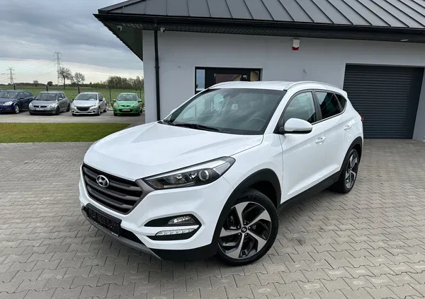 hyundai tucson glinojeck Hyundai Tucson cena 75900 przebieg: 149000, rok produkcji 2018 z Glinojeck